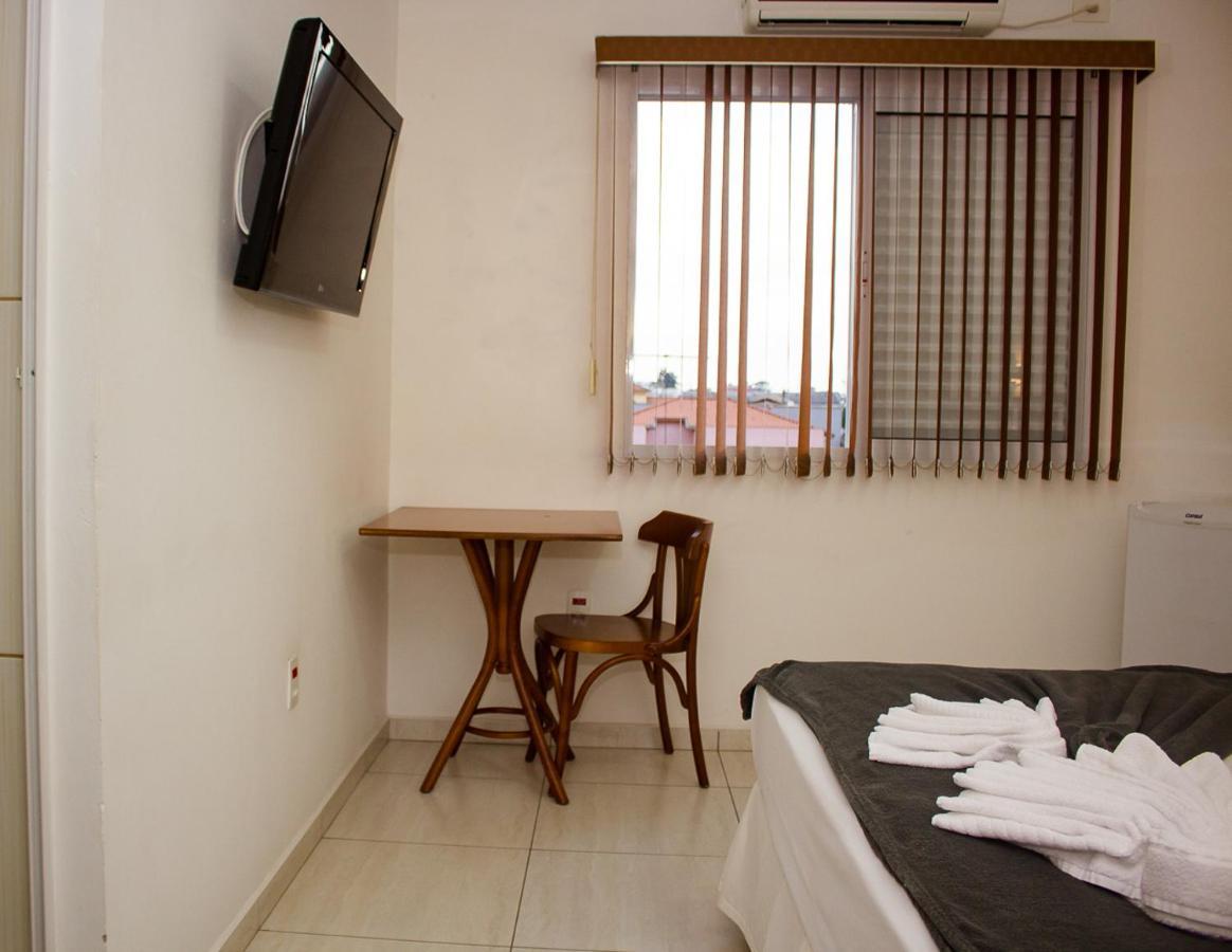 Hotel Garrafao - Rua Principal De 博伊图瓦 外观 照片