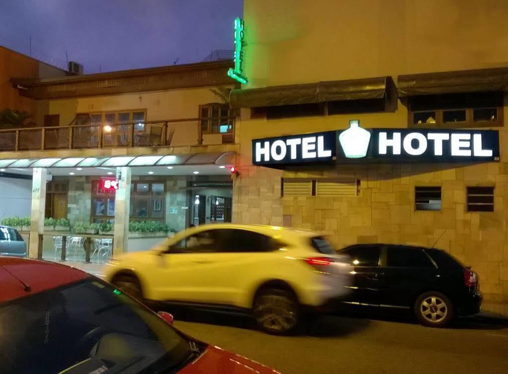 Hotel Garrafao - Rua Principal De 博伊图瓦 外观 照片